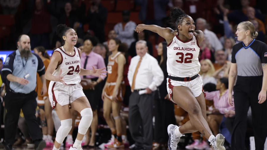 Keys’ 3-pointer with pushes No. 20 Oklahoma past No. 3 Texas