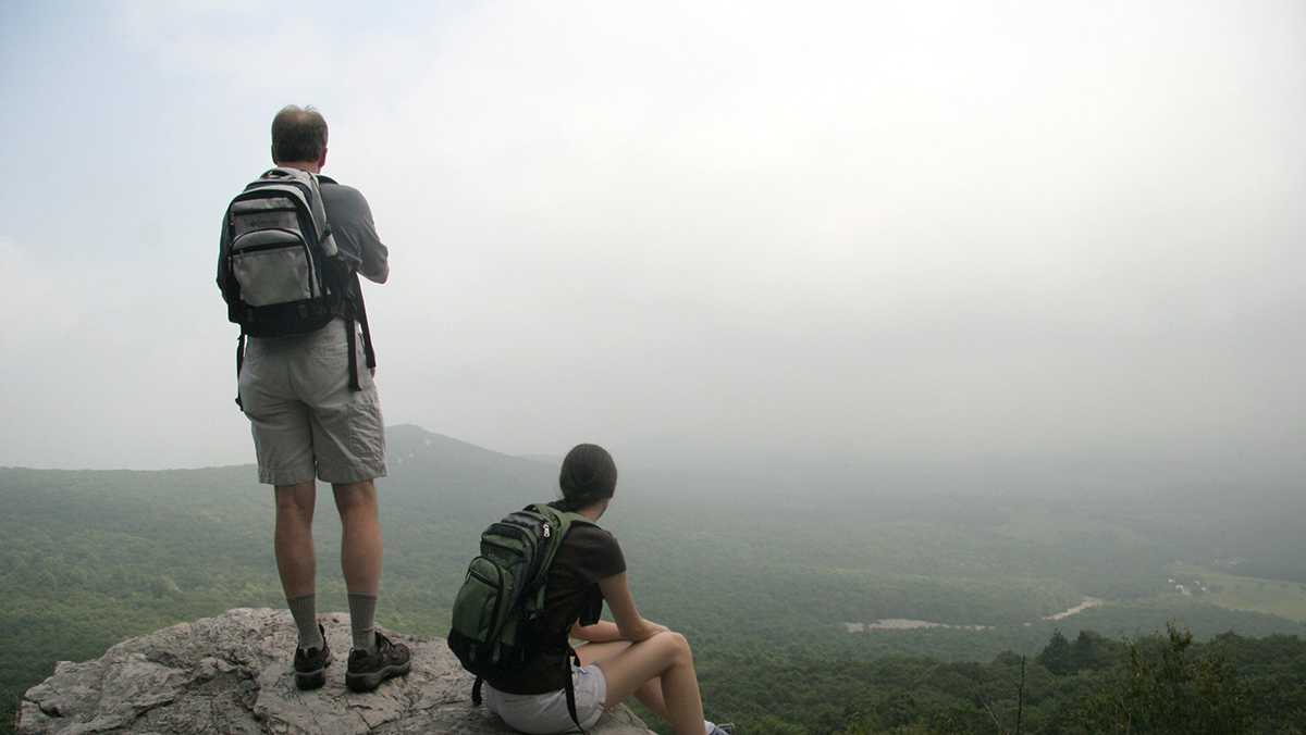 What is the tallest mountain in Pa?