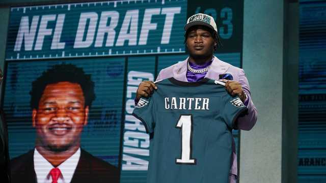 Philadelphia Eagles address defense with two selections in first round of NFL draft - Vimarsana News