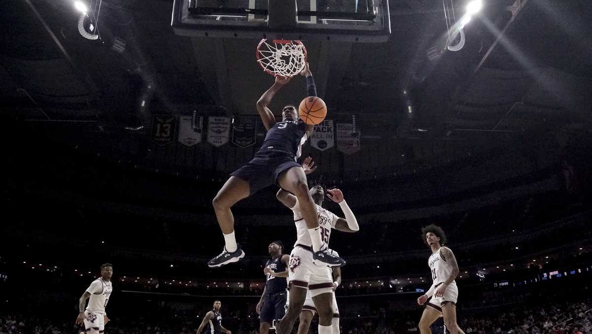 Penn State men's basketball team moving on