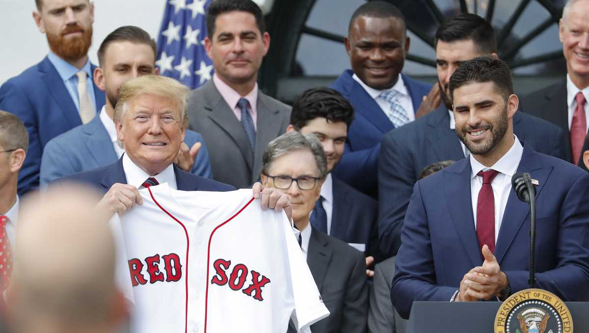 Red Sox Players Are Divided Over White House Visit