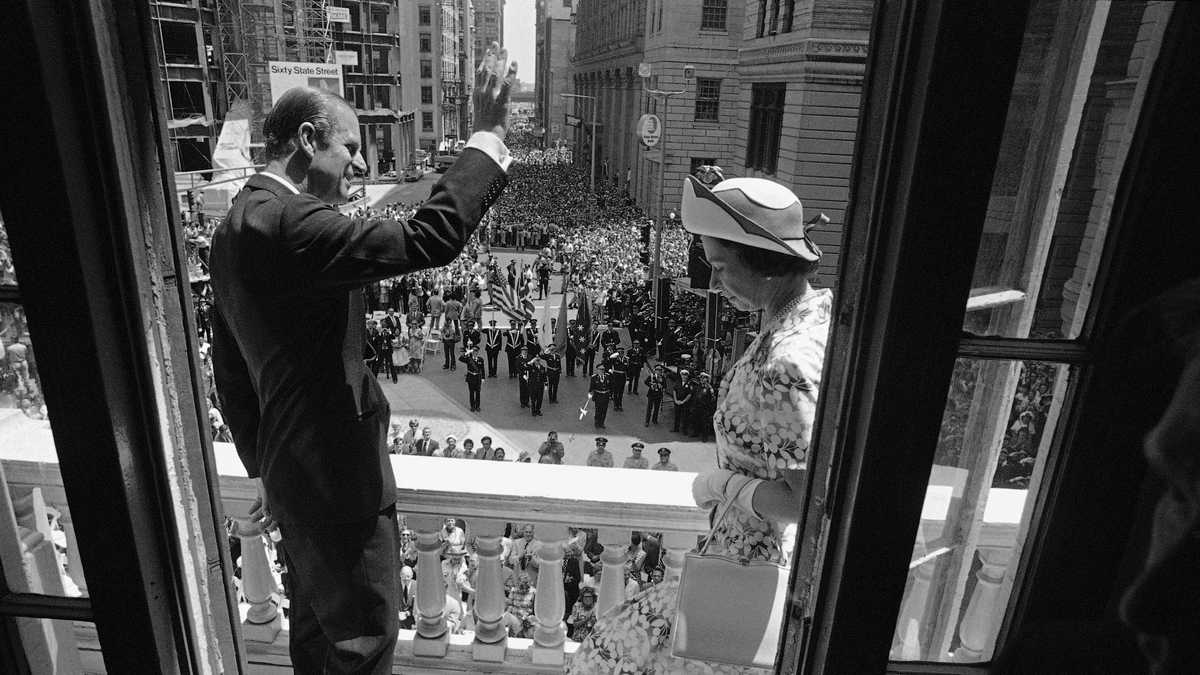 Queen Elizabeth, Prince Philip visited Boston in 1976 for ...