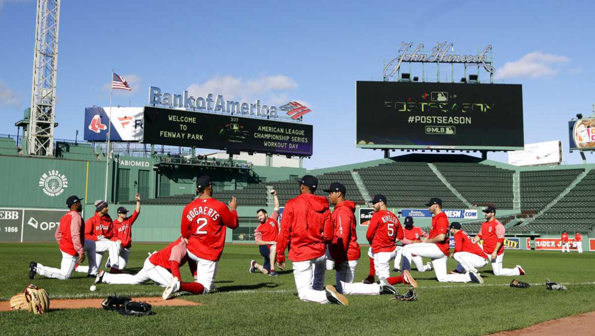 Yankees ticket sales plunge; New York has lost $166 million since