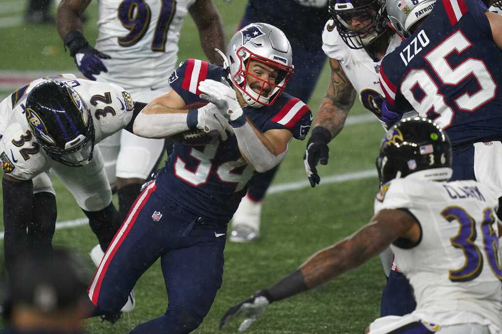 Patriots beat Ravens in wicked Foxborough Sunday night storm