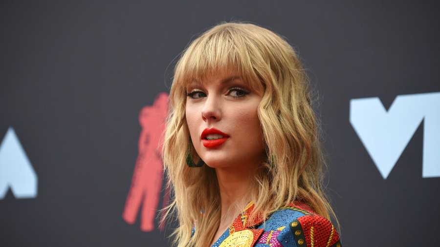 Taylor Swift Announces Two Concerts In Boston Area Next Summer