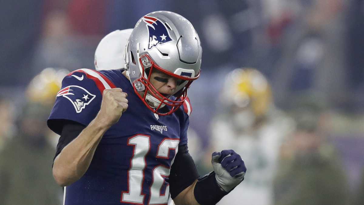 Brett Favre: “Josh Allen Is The New Tom Brady and Will Be Running