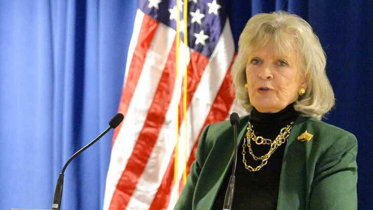 Former Kentucky Governor Martha Layne Collins dies