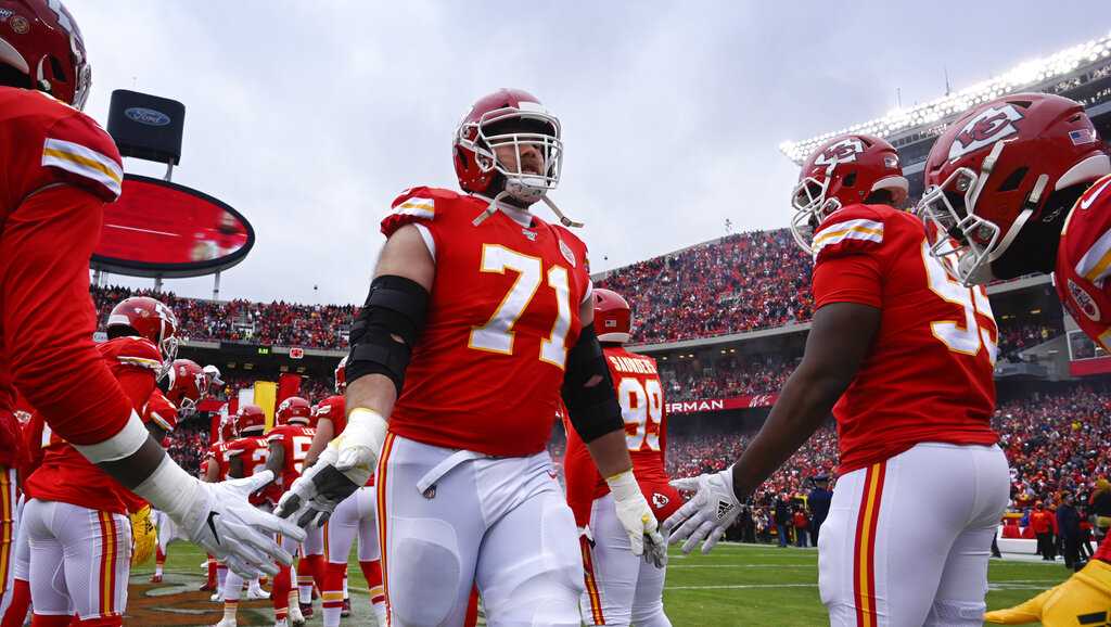 Chiefs Player Won Super Bowl in Stadium Where He Served Food