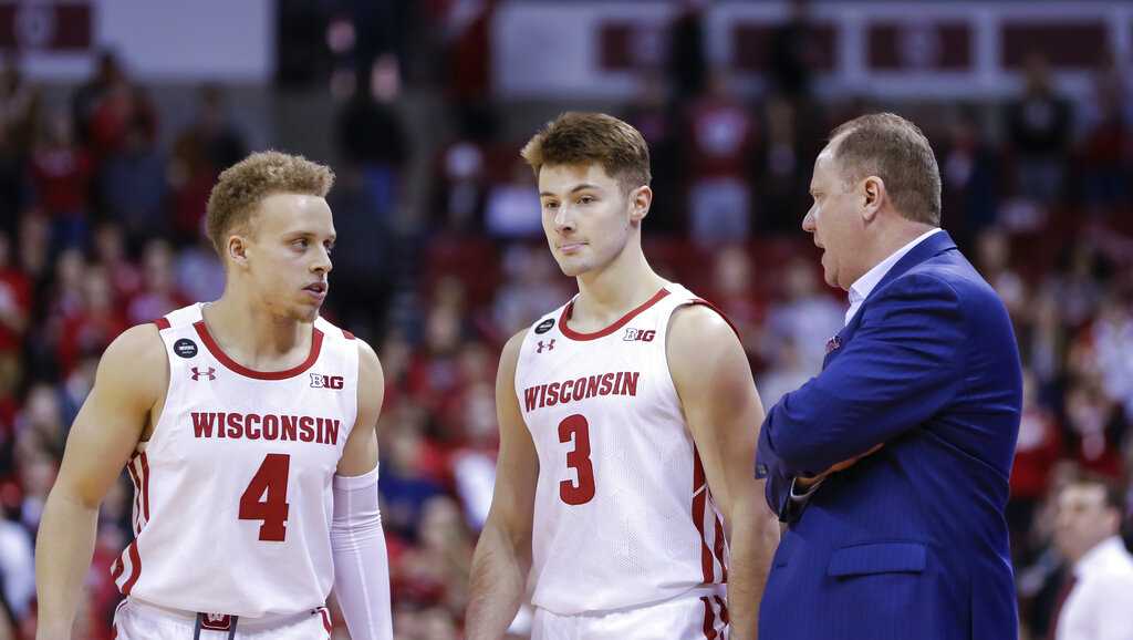Former Wisconsin basketball player dies at 24 after battling bone cancer