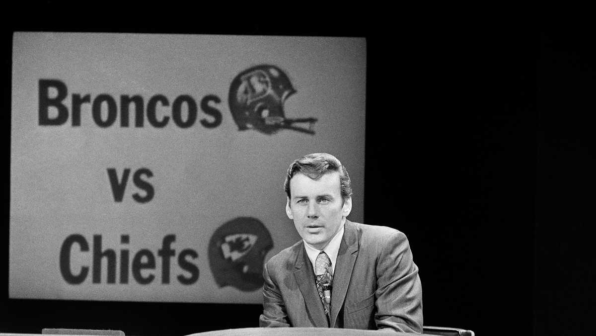 Len Dawson, Kansas City Chiefs quarterback and broadcasting legend