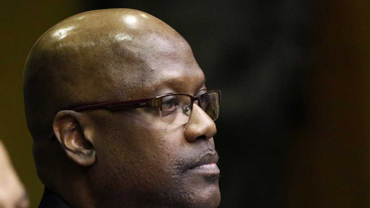 Freed from prison, Mississippi man sues district attorney