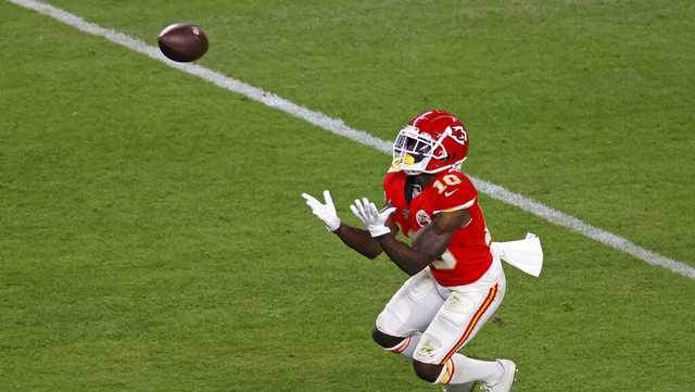 Miami's streaky season hasn't prevented Tyreek Hill from remaining