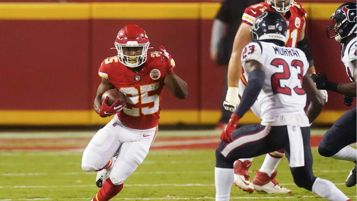 Texans fall in season opener with 34-20 loss to Kansas City Chiefs