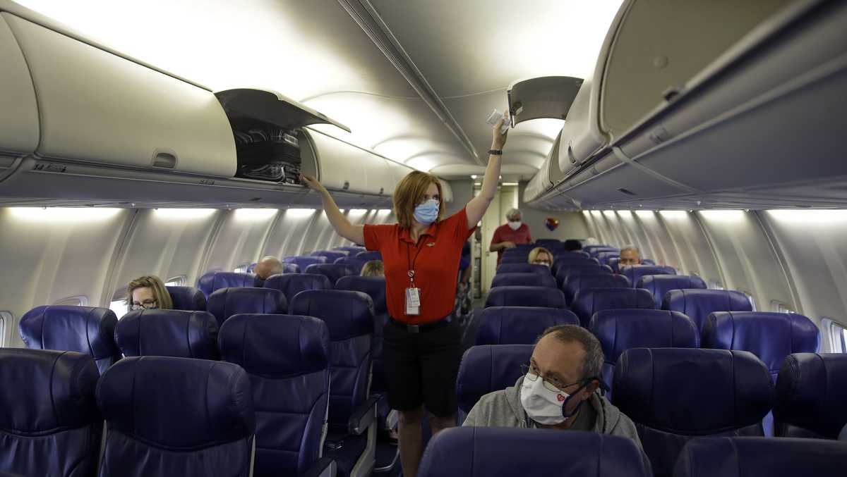 Southwest no longer blocking middle seat on flights