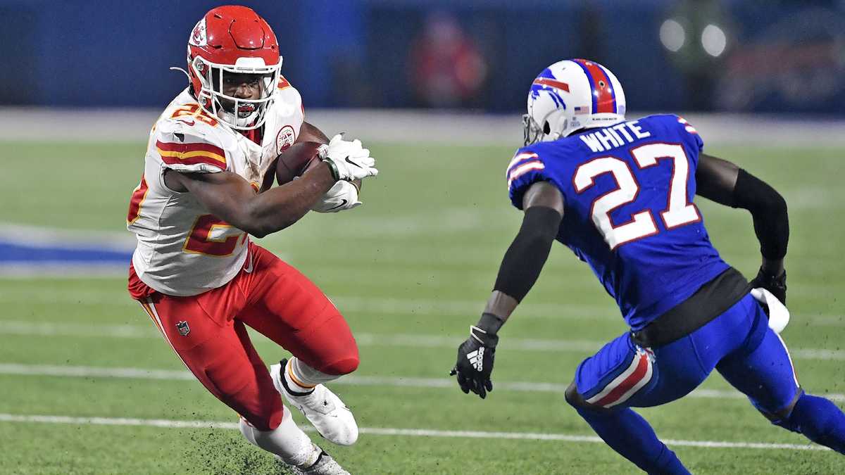 Edwards-Helaire's running gives Chiefs offensive balance