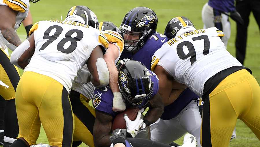 Steelers remain undefeated with victory over Ravens in Baltimore