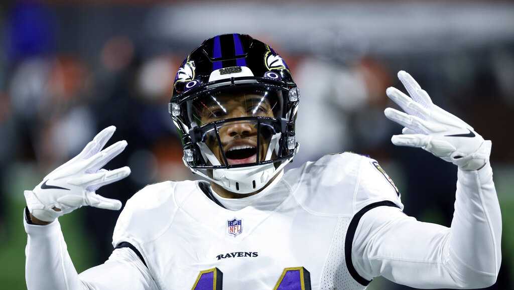 Baltimore Ravens CB Humphrey to have foot surgery