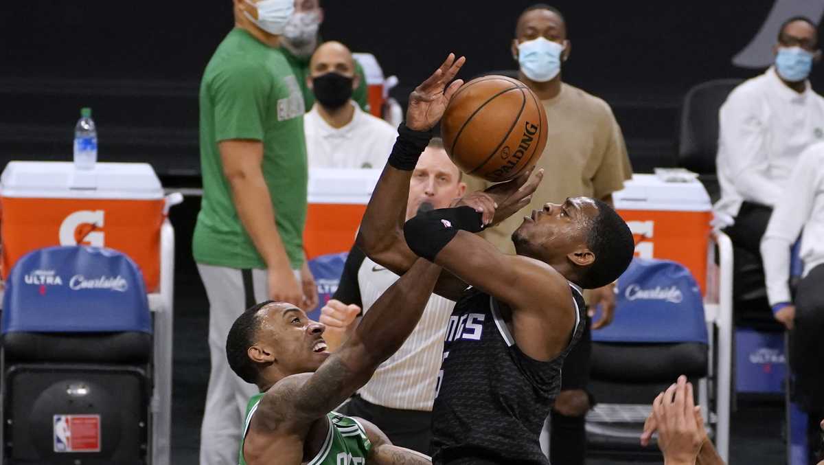 Fox nets 26, Kings hold off shorthanded Celtics 116111