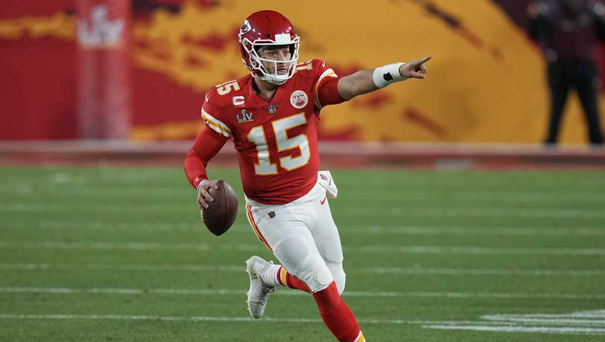 Super Bowl 55 odds: Chiefs open as favorites over Bucs