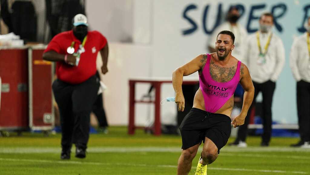 Super Bowl streaker: Meet the Florida man who charged the field