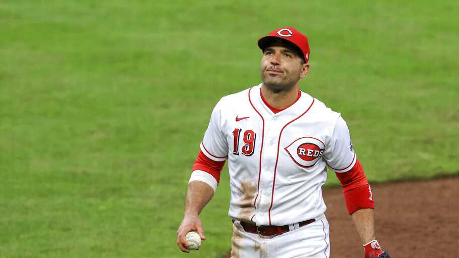 Cincinnati Reds slugger Joey Votto says the Brewers' pitching