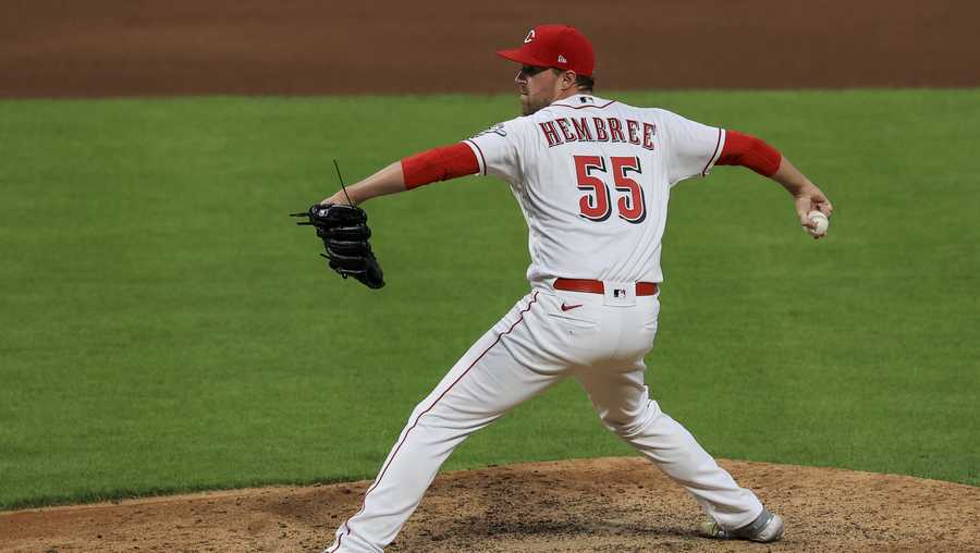 Cincinnati Reds' Heath Hembree throws during a baseball game against the San Francisco Giants in Cincinnati, Tuesday, May 18, 2021. The Giants won 4-2. (AP Photo/Aaron Doster)