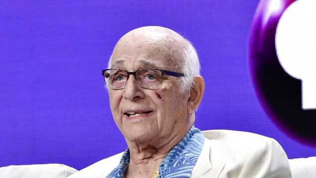 'Love Boat' captain Gavin MacLeod dies at 90 - Vimarsana News