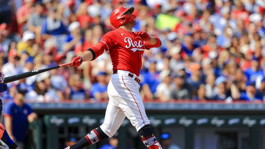 Votto, Naquin homer, Reds deal Cubs 8th straight loss, 3-2 - Vimarsana News