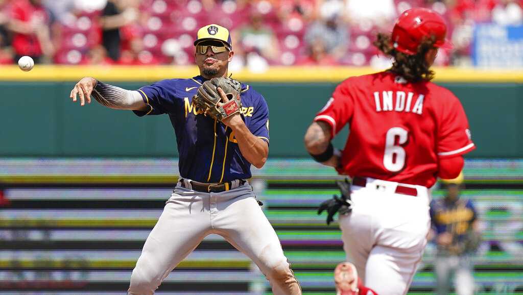 Brewers shortstop Willy Adames homers in his first game back