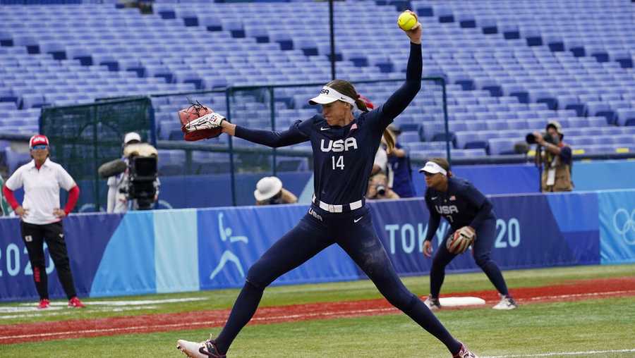 United States&apos; Monica Abbott pitches in the seventh inning of a softball game against Japan at the 2020 Summer Olympics, Monday, July 26, 2021, in Yokohama, Japan. (AP Photo/Sue Ogrocki)