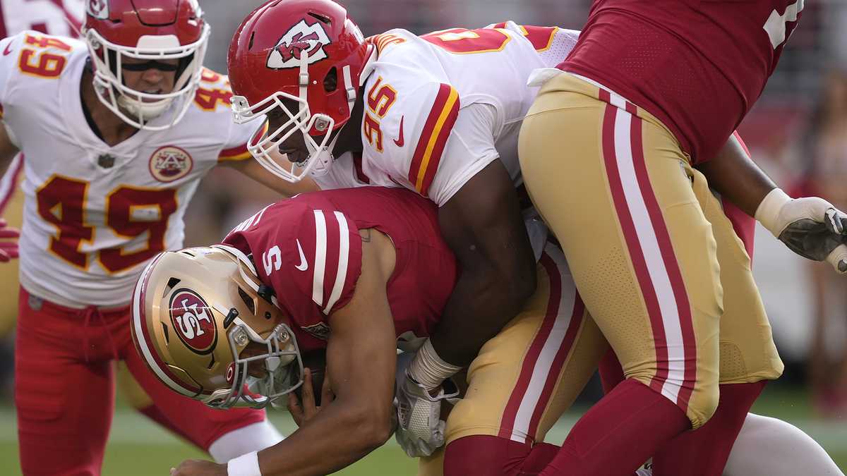 Touchdown in final minutes sends Chiefs over 49ers 19-16