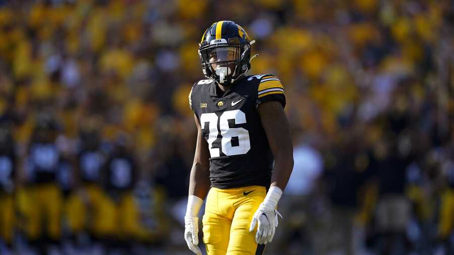 Iowa Football: CBS says 'trust the tape' with Kaevon Merriweather