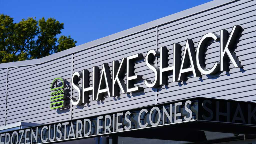 Shake Shack grand opening in Liberty Center on Thursday
