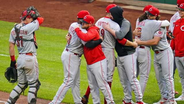 Reds' Eugenio Suarez could see time at shortstop