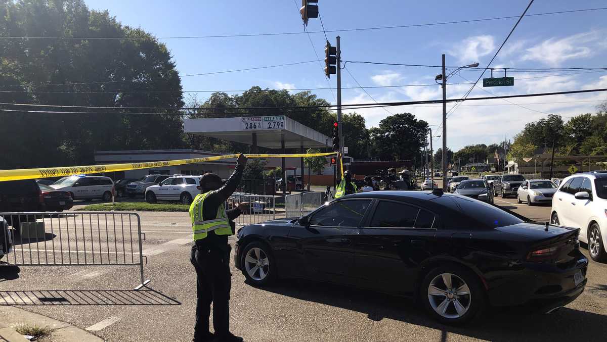3 employees killed in shooting at postal facility in Memphis