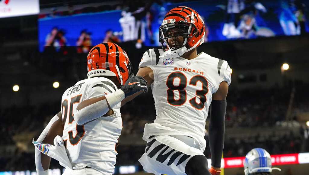 Cincinnati Bengals wide receiver Tyler Boyd (83) lines up for a