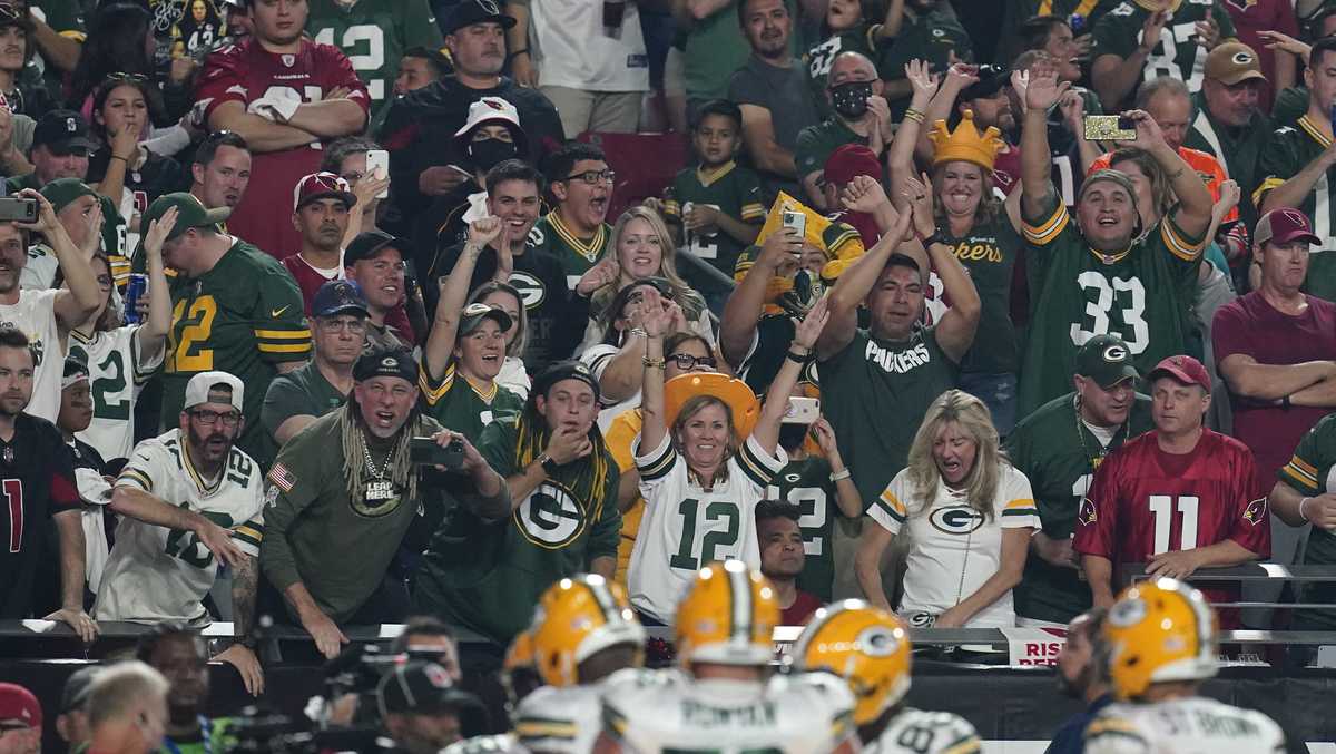 Green Bay Packers 24-21 Arizona Cardinals: Kyler Murray throws two