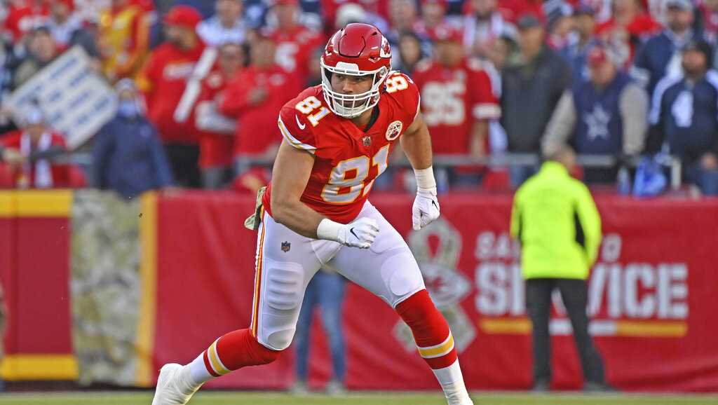 Blake Bell 81 Kansas City Chiefs Super Bowl LVII Champions Men