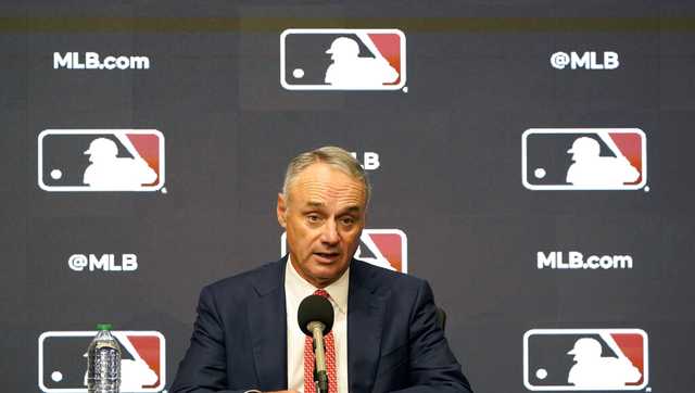 MLB owners lock out players, 1st work stoppage since 1995 - Vimarsana News