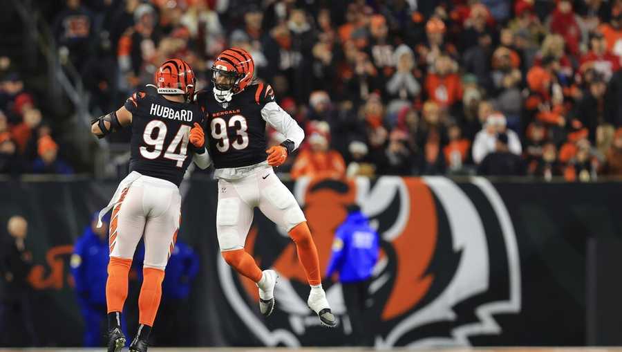 The Bengals' Evan McPherson with the celebration of missed field goal