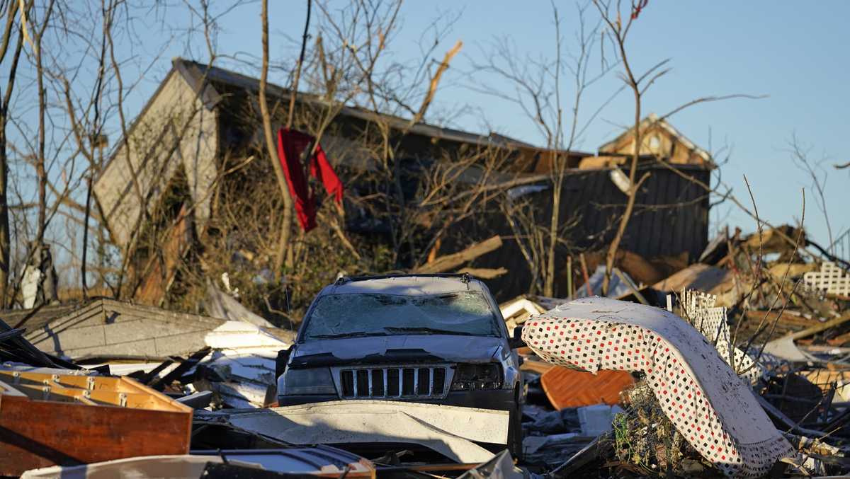 Tornado-slammed parts of Kentucky face long recovery