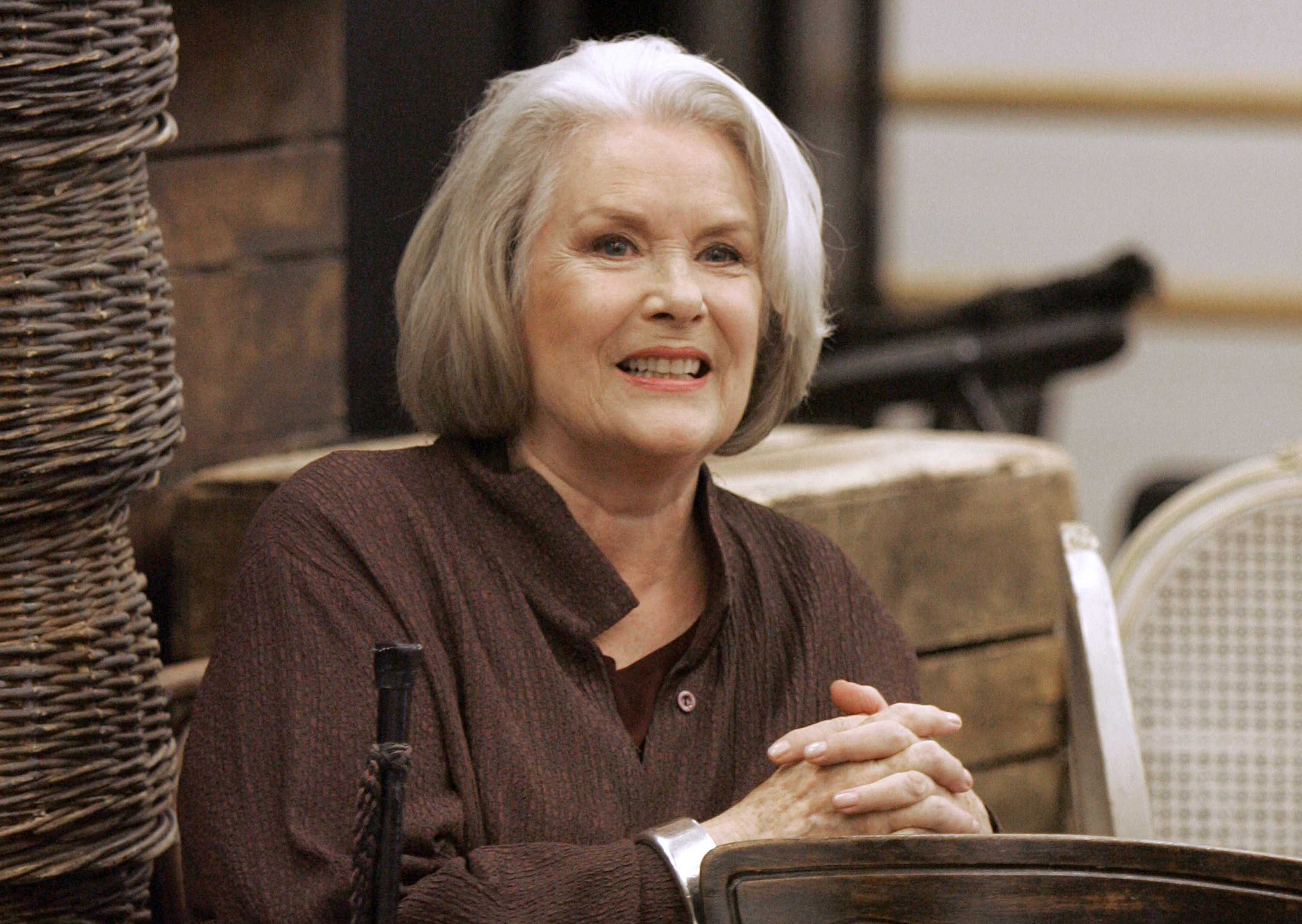 Сэлли энн хоус. Салли энн перкс. Салли энн перкс. Сэлли энн хоус. Ученица когтеврана арт.