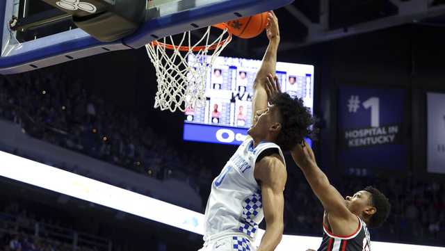 Grady, Tshiebwe help No. 20 Kentucky rout Western Kentucky 95-60 - Vimarsana News