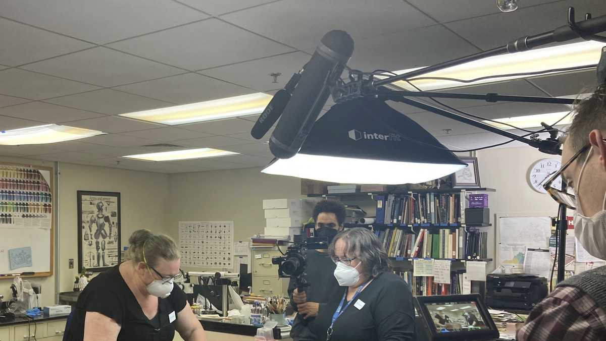 Experts pull documents, money from second time capsule found near old Robert E. Lee statue site