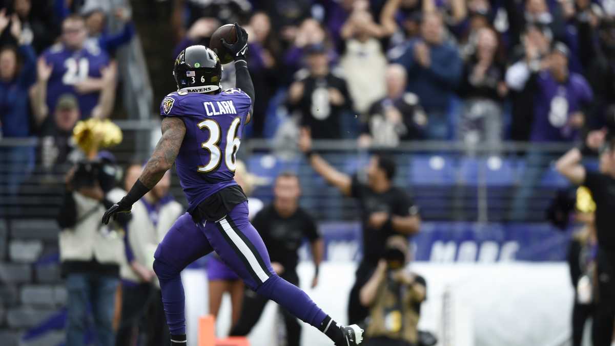 Ravens to trade safety Chuck Clark to the New York Jets