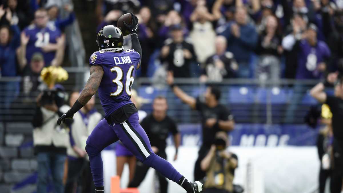 Jets trade for Ravens safety Chuck Clark