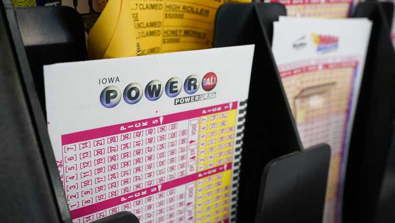Iowa lottery ticket worth $1 million after missing massive Powerball prize by 1 number