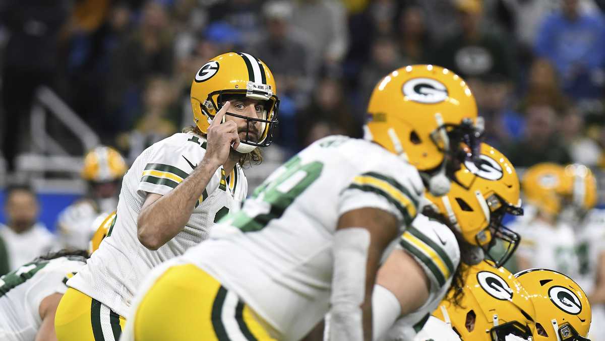 Detroit Lions Tom Kennedy threw a 75-yard TD pass against Green Bay