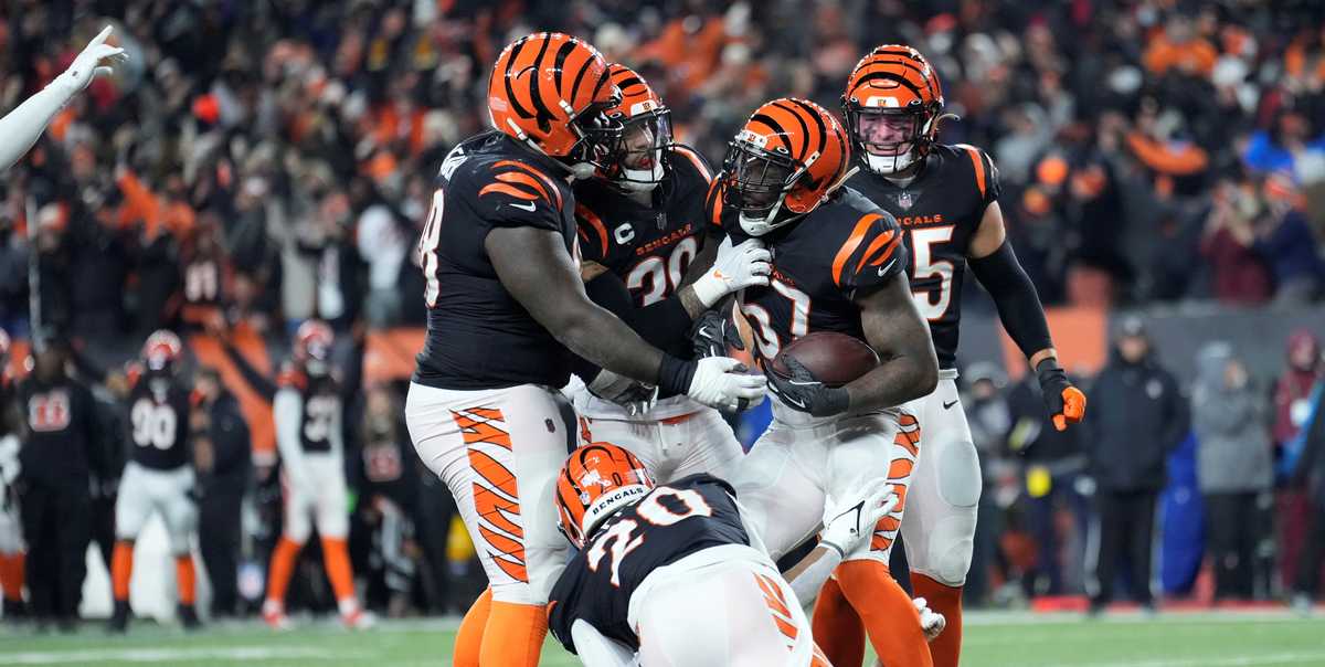 Watch: Bengals' Evan McPherson embarrassingly celebrates missed kick