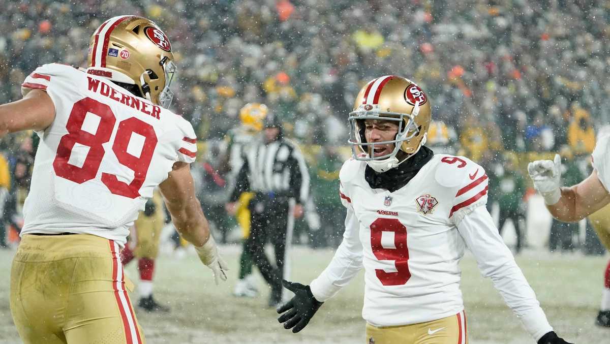 Packers-49ers playoff matchup will be Saturday night, Jan. 22